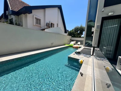 Жилой квартал Maison individuelle de luxe avec piscine est de raanana