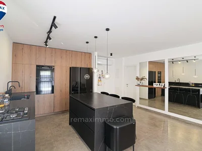 Wohnviertel Superbe appartement de 4 pieces comme neuf en bord de mer de hadera a givat olga