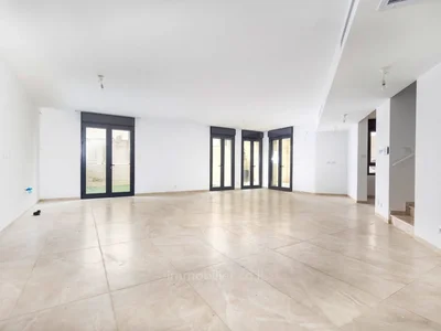 Wohnviertel Duplex avec jardin dans immeuble boutique haut de gamme