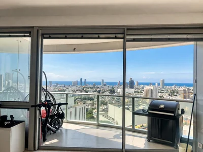 Residential quarter Tour guindi tlv fashion mall