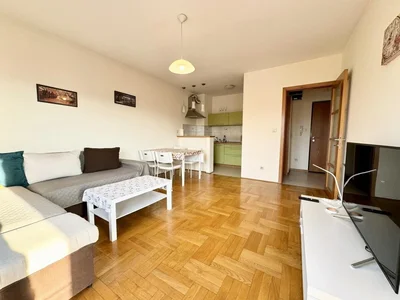 Wohnviertel Stan 44 m² na Izdavanje – Autobuska Stanica, Podgorica