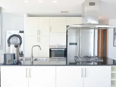 Dzielnica mieszkaniowa Appartement 4 piEces avec vue mer A deux pas de la plage gordon