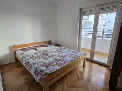 Wohnviertel Stan 70 m² na Izdavanje – Blok Ix, Podgorica
