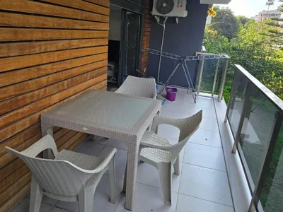 Zespół mieszkaniowy Furnished 1+1 apartment in the center of Alanya for residence permit.