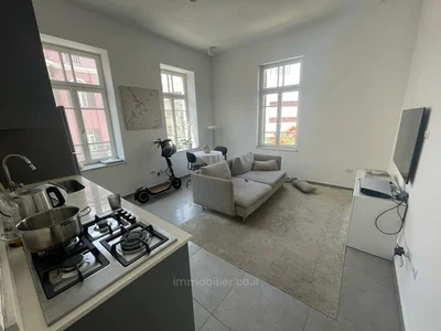 Quartier résidentiel Appartement de reve a vendre rue nahalat binyamin, tel-aviv sur la zone pietonne.