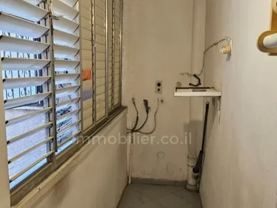 Quartier résidentiel A vendre/ appartement 3 pieces rue balfour – bat yam a 400m de la mer