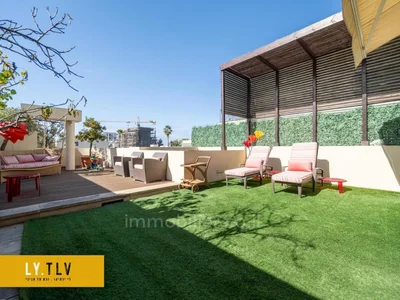 Quartier résidentiel Incroyable duplex penthouse dans une ruelle calme entre yehuda hamaccabi et le parc hayarkon