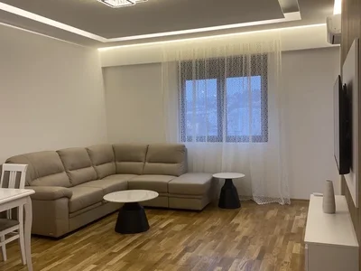 Barrio residencial Stan 55 m² na Izdavanje – Zagorič, Podgorica