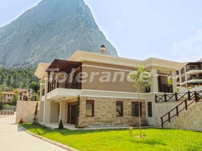 Cottage village Luxury villas in Konyaaltı, Antalya with views of the Toros Mountains