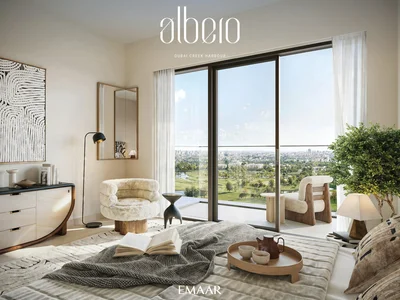 Complexe résidentiel New residential complex Albero near the sea in Dubai Creek Harbor area, UAE