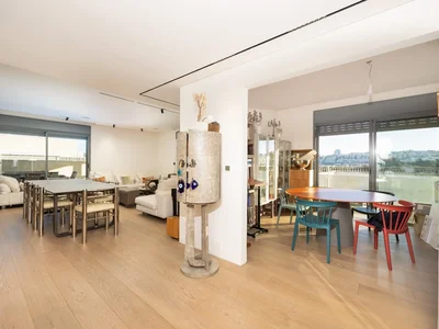 Residential quarter Penthouse rare a louer museum residence jerusalem