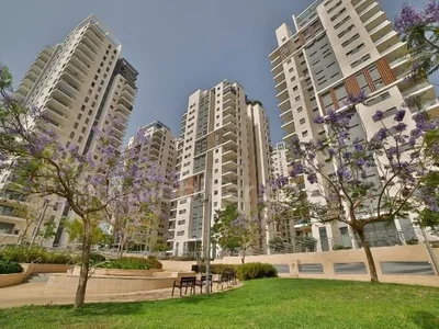Residential quarter A ne pas manquer avec terrasse bel appartement bonne occasion dans un bel immeuble