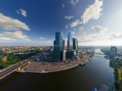 Город-сказка, город-мечта... Как иностранцу из СНГ купить квартиру в Москве