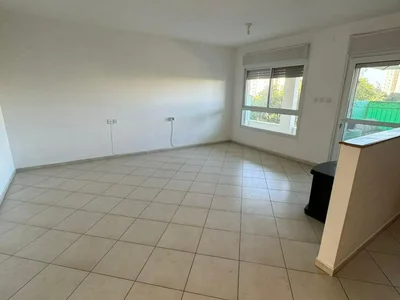 Barrio residencial A ne pas manquer au centre avec terrasse bien agence bonne affaire dans un bel immeuble en bon etat