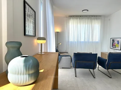 Wohnviertel A vendre 3 pieces rue dizengoff entre gordon et frishman tel aviv