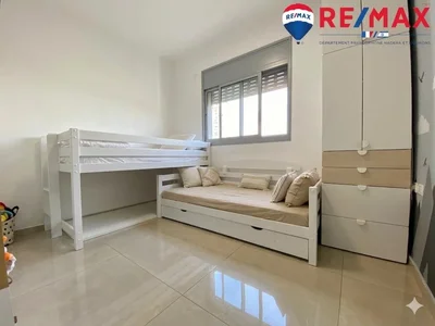 Residential quarter Magnifique appartement de 4 pieces au centre ville de hadera