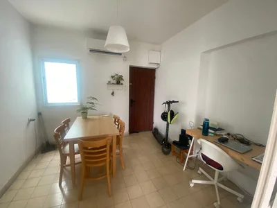 Residential quarter Dizengoff center 2 pieces