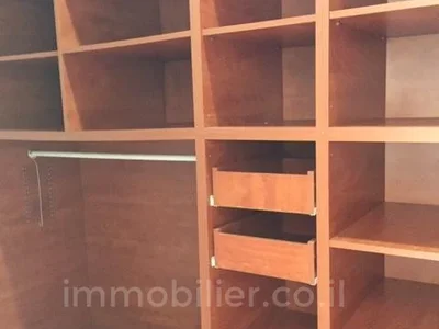 Wohnviertel Appartement spacieux et bien situe