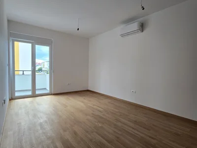 Barrio residencial Stan 45 m² na Prodaju – Pobrežje, Podgorica