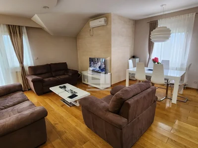 Barrio residencial Four bedroom apartment of 174m2, near City Key area