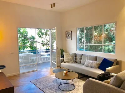 Жилой квартал Magnifique 3 pieces avec terrasse refait a neuf