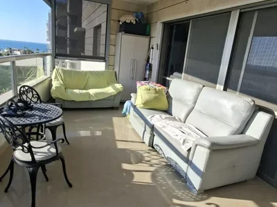Жилой квартал Jolie 3 pieces spacieux a vendre avec vue panoramique sur la mer marina ashdod