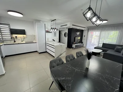 Barrio residencial A 50 metres du lac