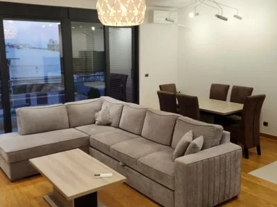 Wohnviertel Stan 118 m² na Izdavanje – Kruševac, Podgorica