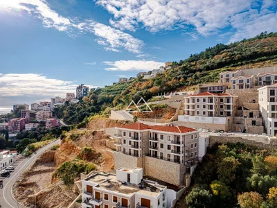 Zespół mieszkaniowy Apartments in a low-rise residential building in Budva