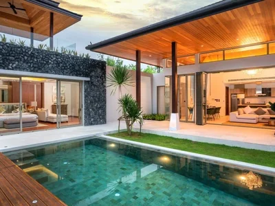 Villa Botanica Grand Avenue