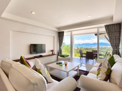 Wohnanlage Complex of furnished apartments with a swimming pool and a garden, 5 minutes away from beaches, Samui, Thailand