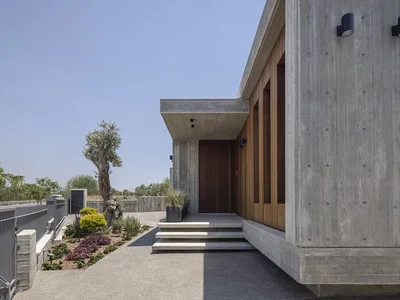 Жилой комплекс T House