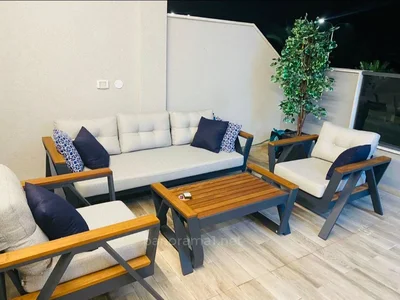 Barrio residencial Rez de jardin face mer avec piscine privee