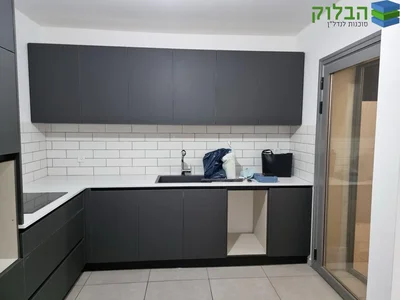 Жилой квартал Appartement 3 pieces quartier rakafot rishon lezion