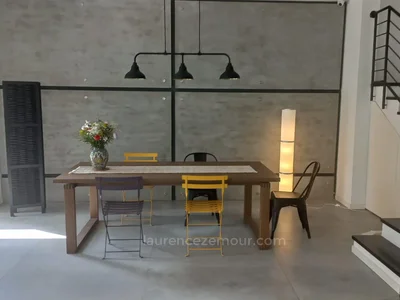 Residential quarter Charmante maison renovee raanana kiriat sheret