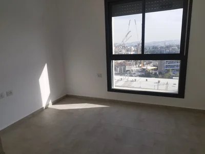 Dzielnica mieszkaniowa Appartement de 5 pieces dans un immeuble luxueux finitions haut de gamme