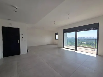 Barrio residencial Belle occasion a ne pas manquer magnifique 5 pieces a louer dans une residence de standing a ramat gan