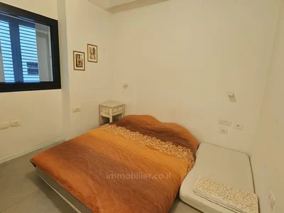 Dzielnica mieszkaniowa A vendre appartement comme neuf 3 pieces renove apres tama shlomo hamelekh tel aviv