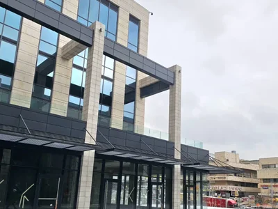 Residential quarter Bureau dangle lumineux de 176 m a louer talpiot jerusalem