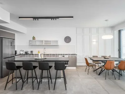 Жилой квартал Au centre avec terrasse bel appartement bien agence bon emplacement dans un bel immeuble dans un immeuble neuf entierement meuble haut standing luxueux magnifique proche de la mer spacieux