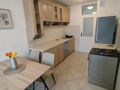 Wohnviertel Stan 70 m² na Izdavanje – Zabjelo, Podgorica