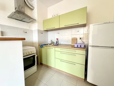 Wohnviertel Stan 44 m² na Izdavanje – Autobuska Stanica, Podgorica