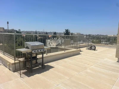 Residential quarter Magnifique penthouse a louer a jerusalem