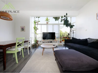 Dzielnica mieszkaniowa 3 pieces lumineux kerem hatemanim geula gazoz beach shouk hacarmel rue calme et ensoleillee a 1 minute de la plage