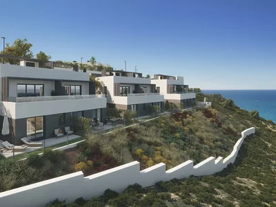 Villa Villen in einer Wohnanlage mit Panoramablick in Vélez Málaga