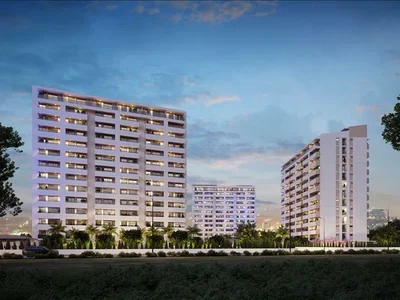Wohnanlage New residence with an aquapark and swimming pools at 500 meters from the beach, Mersin, Turkey