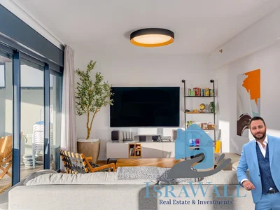 Quartier résidentiel À vendre : penthouse – masarik, bat yam ! deuxième ligne mer – vue incroyable !