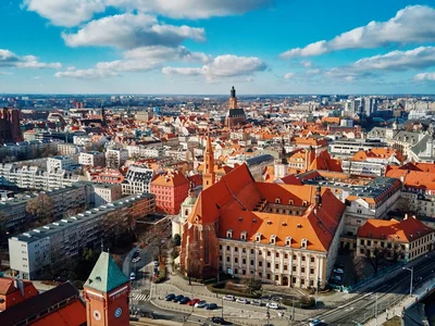 Польша: лучший первый квартал по инвестициям за четыре года