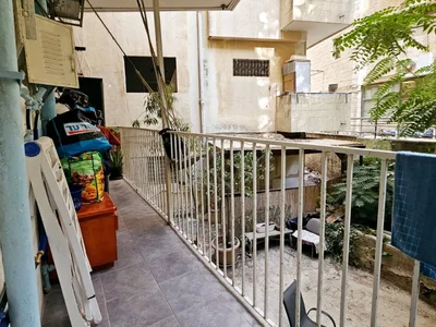 Dzielnica mieszkaniowa Appartement confortable de 2 pieces au coeur de jerusalem opportunite dinvestissement ideale