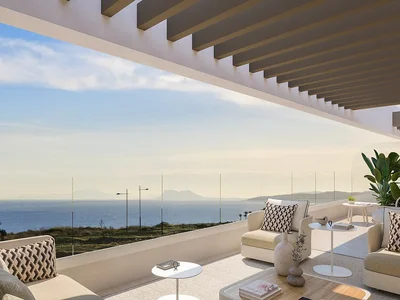 Edificio de apartamentos Apartamentos modernos cerca de servicios en Estepona, Málaga